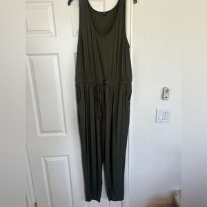 Express Classic Olive Green Jumpsuit XL NWOT